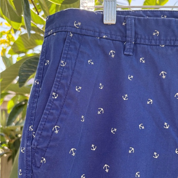 Talbots Anchor Print Navy Chino Capri’s | Size 14 - Picture 2 of 7